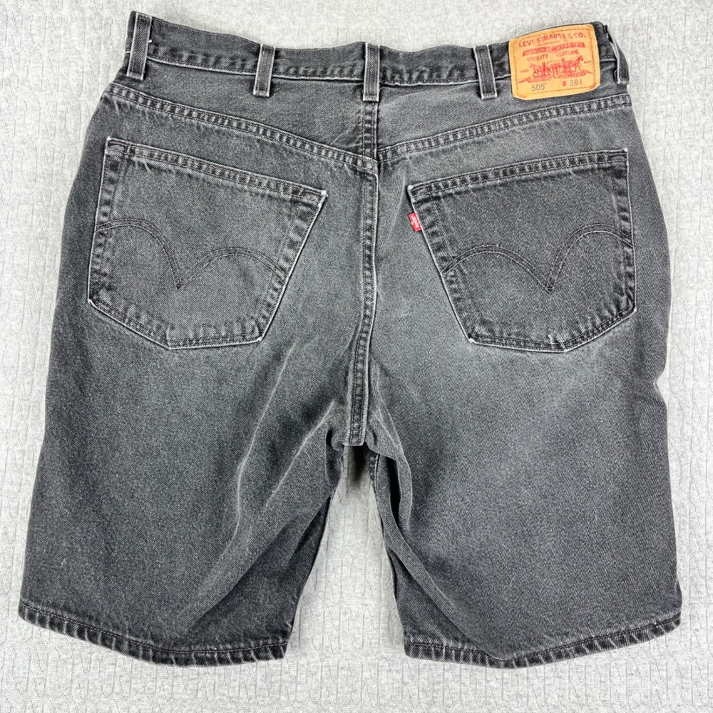 Vintage Levi's 505 Denim Shorts Men 38 Fits 35 Black Made in USA 2003 Y2K Jorts